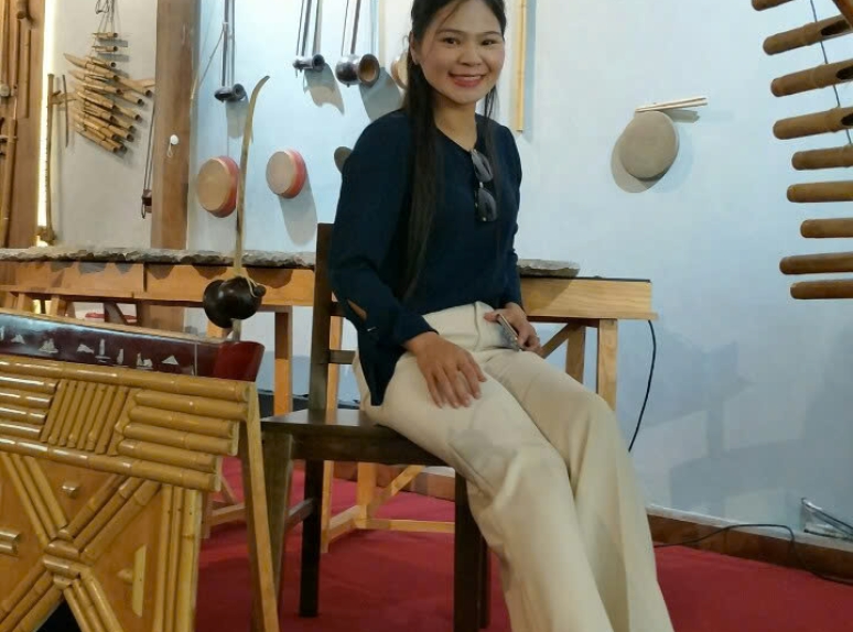 Vì sao guốc gỗ trở thành lựa chọn yêu thích của người Việt hiện nay?