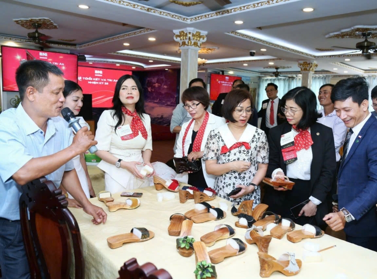 Thiên Phát Wood showcase tại sự kiện kết nối kinh doanh BNI