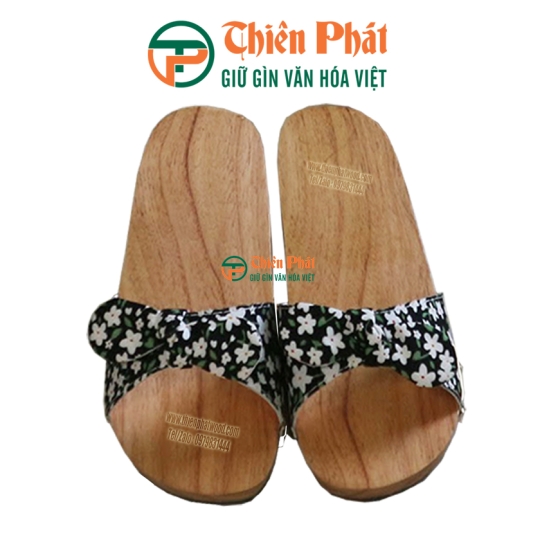 GUỐC GỖ QUAI NGANG NƠ HOA NHÍ