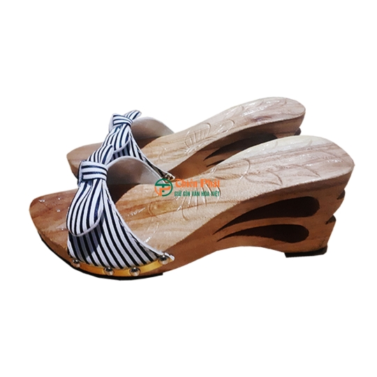 GUỐC GỖ CAO GÓT 8CM CHẠM KHẮC 2 GIỌT NƯỚC VN09