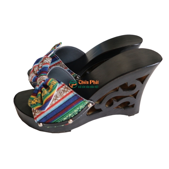 GUỐC GỖ CAO GÓT 9CM LỌNG HOA VĂN VN01