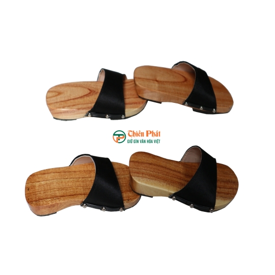 Guốc Gỗ Trẻ Em Họa Tiết Dễ Thương VN16