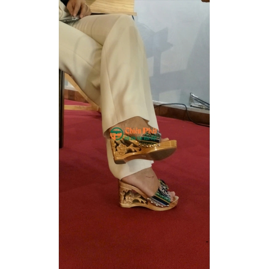 GUỐC GỖ CAO GÓT 9CM CHẠM HOA VN07