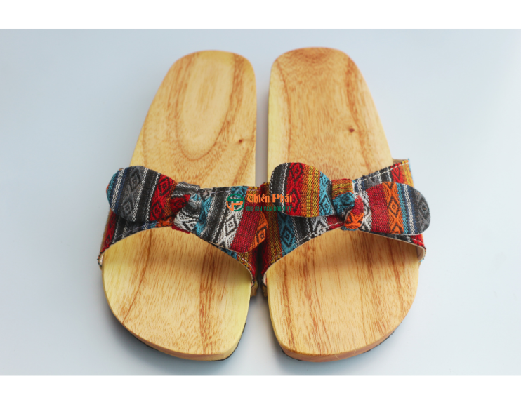 GUỐC GỖ ĐẾ BẰNG VN07