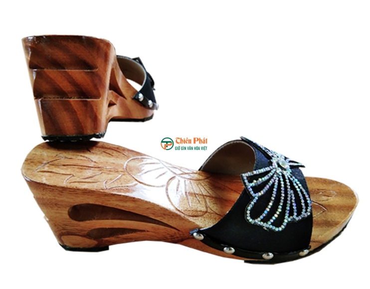 GUỐC GỖ CAO GÓT 8CM CHẠM KHẮC 2 GIỌT NƯỚC VN04