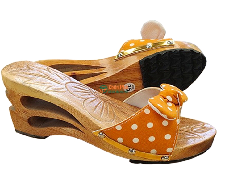 GUỐC GỖ CAO GÓT 8CM CHẠM KHẮC 2 GIỌT NƯỚC VN05