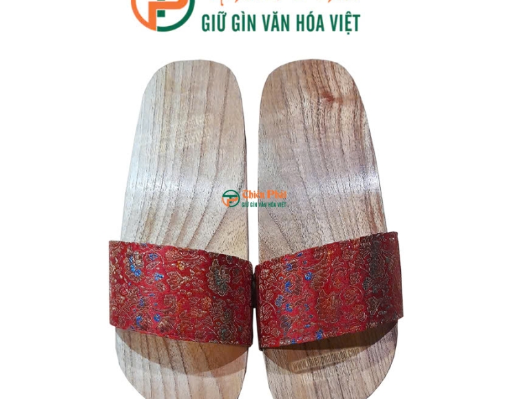 GUỐC GỖ QUAI NGANG GẤM ĐỎ VN02