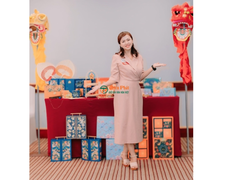 Guốc Gỗ Quai Hậu Chạm Phượng Hoàng VN01