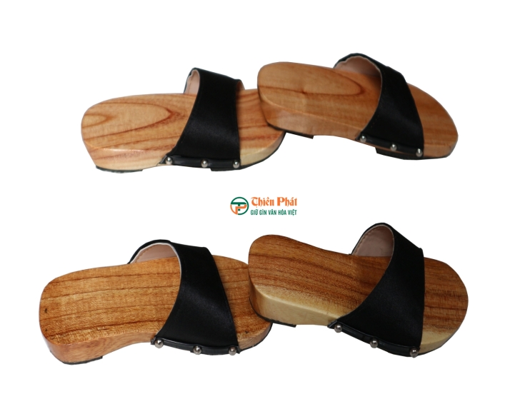 Guốc Gỗ Trẻ Em Họa Tiết Dễ Thương VN16