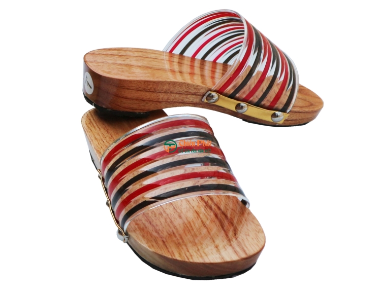 Guốc Gỗ Trẻ Em Họa Tiết Dễ Thương VN09